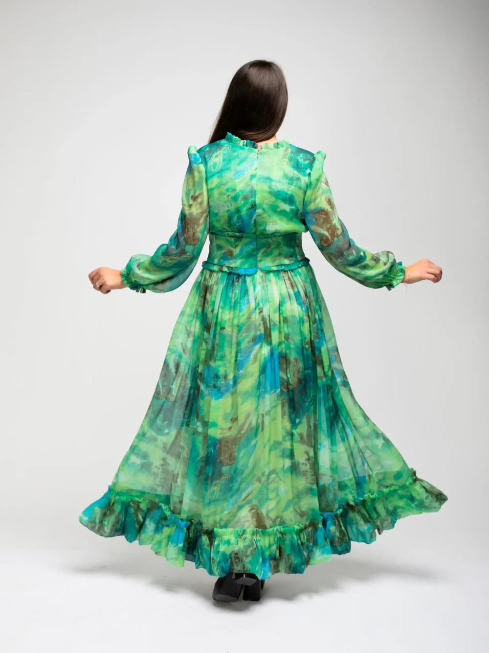 ŠIFONINĖ ŽALIA SUKNELĖ